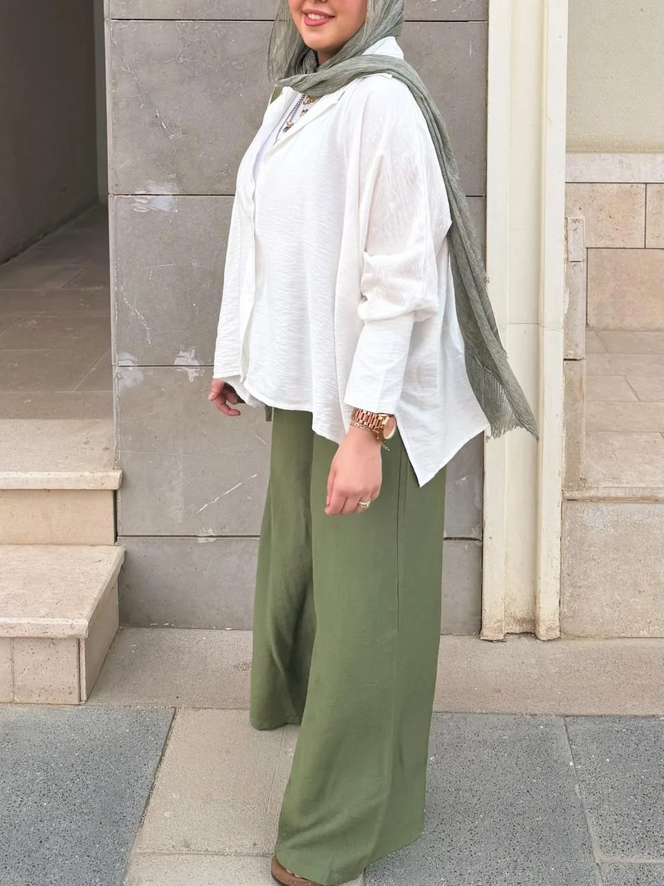 White flowy blouse