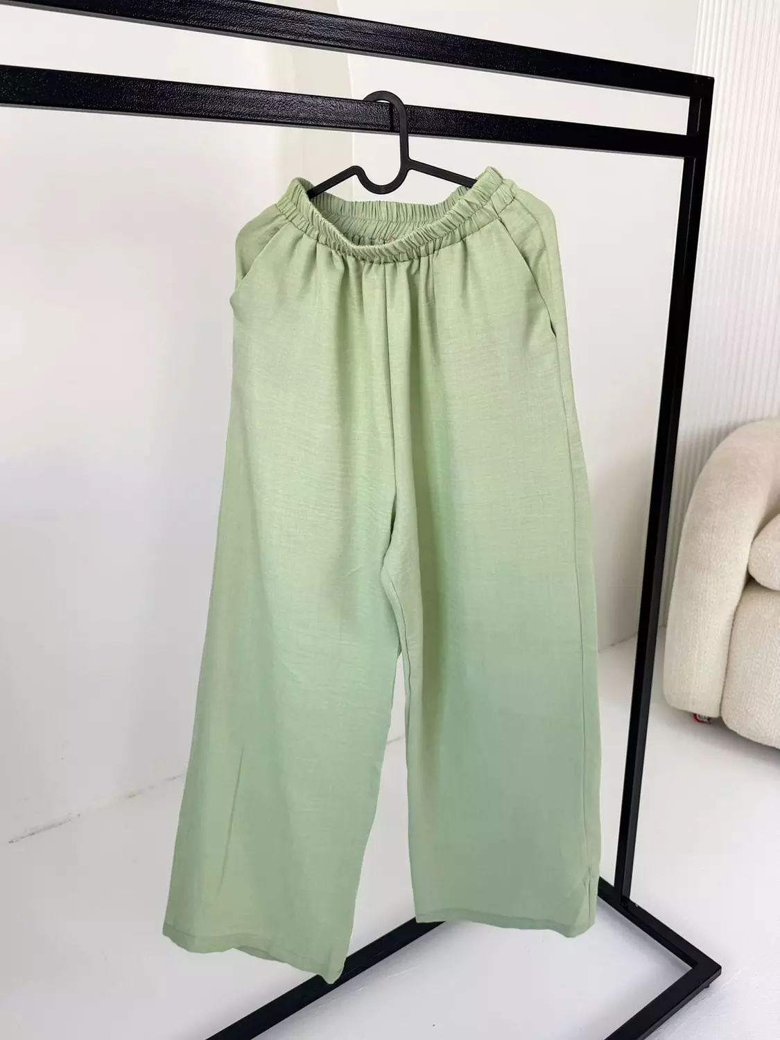 Mint linen pants